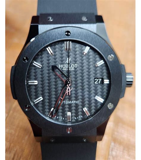 hublot classic fusion carbon fiber